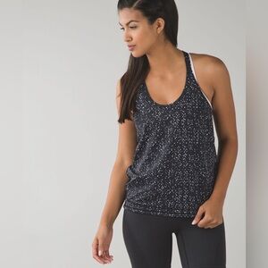 Lululemon Drop It Like It's Hot Tank Butterfly Texture Black White Size 4
